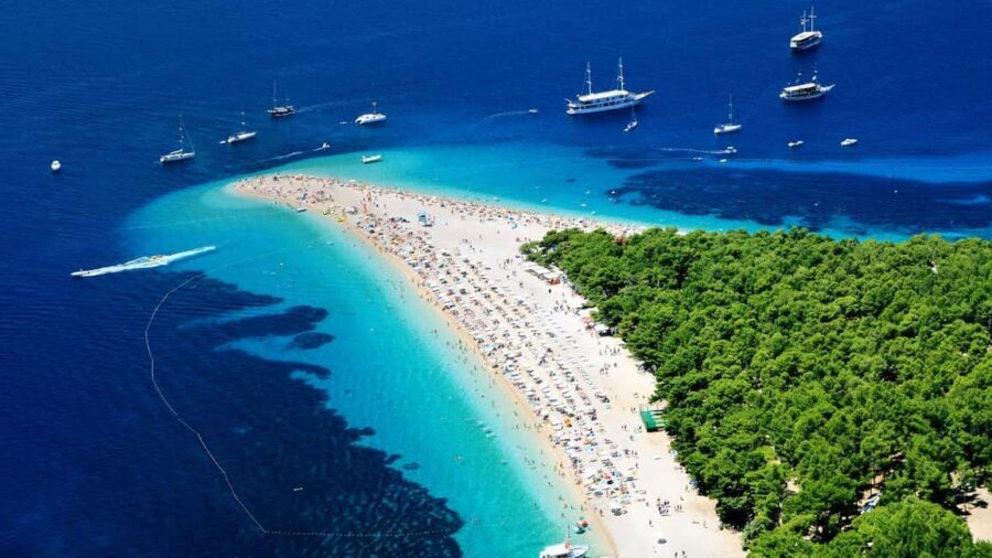 3 Islands Speedboat Tour: Golden Horn, Blue Lagoon & Jelsa - Why this speedboat day works: three islands, lots of swim time