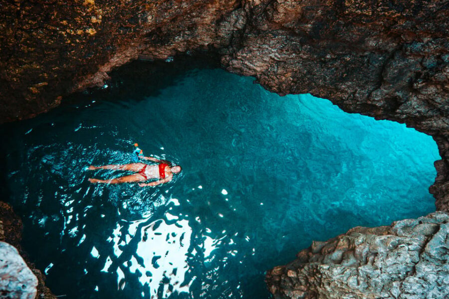 Cape Kamenjak: Kayak Tour with Cave Experience - Intro paddling: how you earn the first wow moment