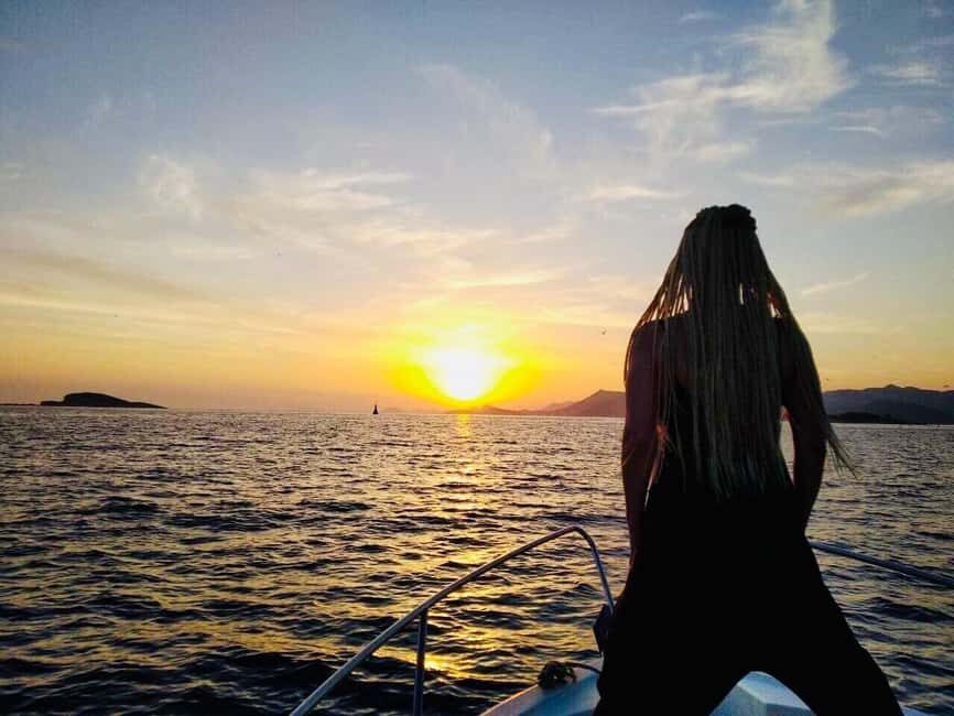 Cavtat: Romantic Sunset Cruise with Unlimited Drinks - Quick take: what makes this sunset cruise worth it