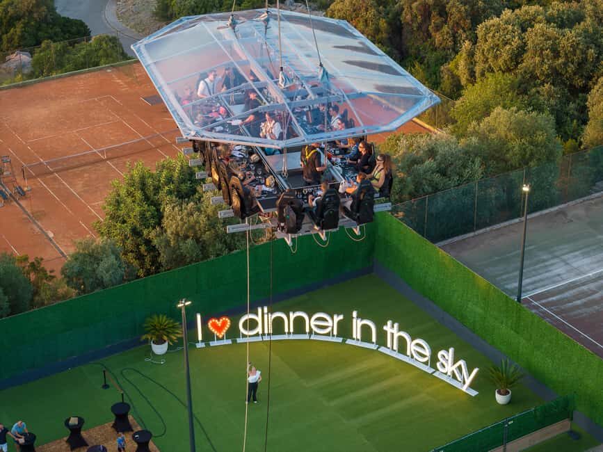 Dinner in the Sky Dubrovnik - Food and Croatian Wine: What You’re Actually Paying For