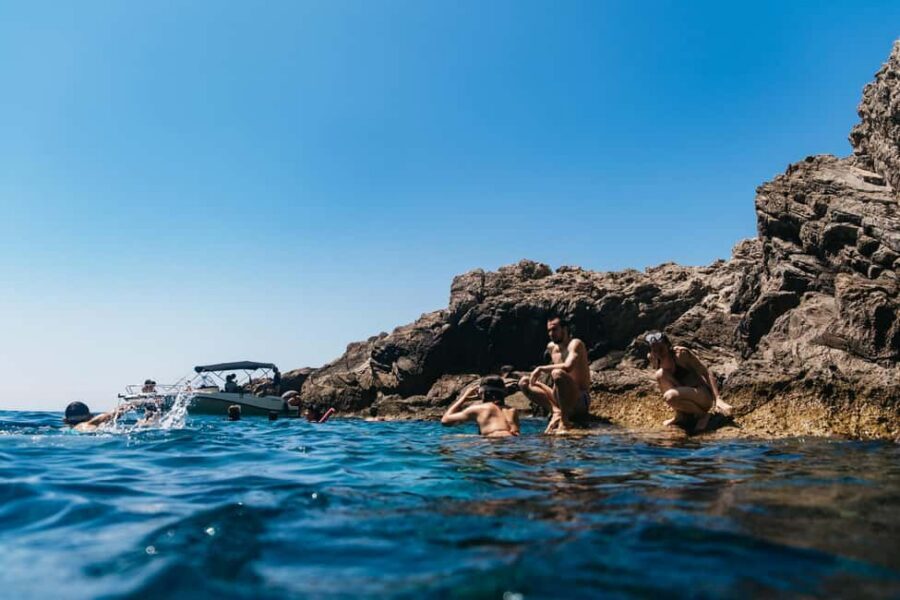 Dubrovnik: Blue Cave and Elafit Small Group Boat Exploration - Unlimited Drinks, Music, and That Float-While-You-Feel-Like-a-Celebrity Moment