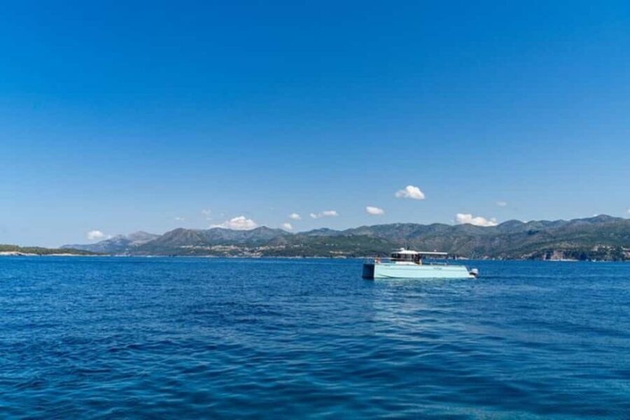 Dubrovnik: Blue Cave Catamaran Tour with Drinks and Snorkel - Key points to know before you go