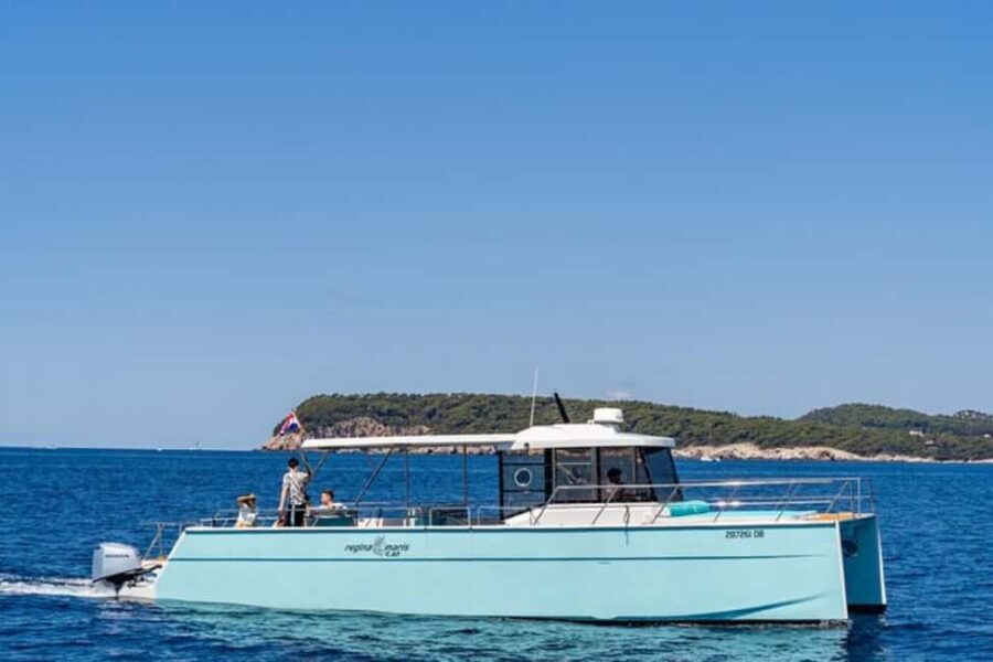 Dubrovnik: Blue Cave Catamaran Tour with Drinks and Snorkel - The Blue Cave light show: what makes it special, and how to enjoy it