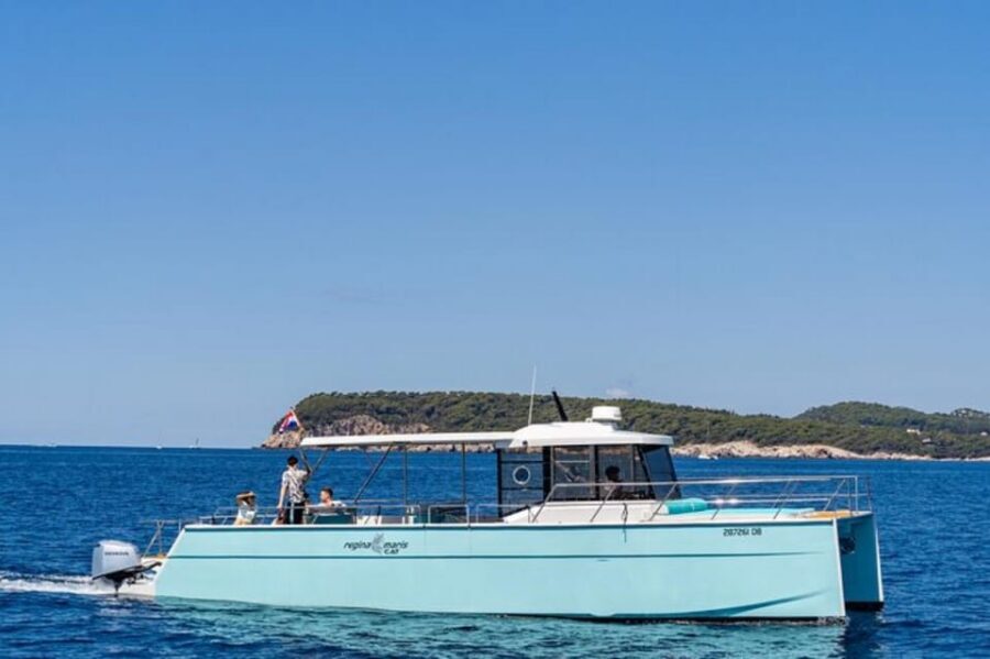 Dubrovnik: Blue Cave Catamaran Tour with Drinks and Snorkel - Šunj Beach on Lopud: the sandy stretch that balances the caves