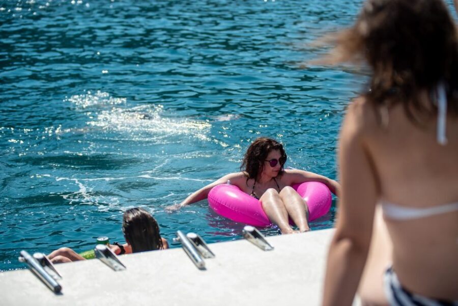 Dubrovnik: Blue Cave Tour with Panoramic Old Town View - The Crew Experience: Safety, Smiles, and Drinks on Autopilot