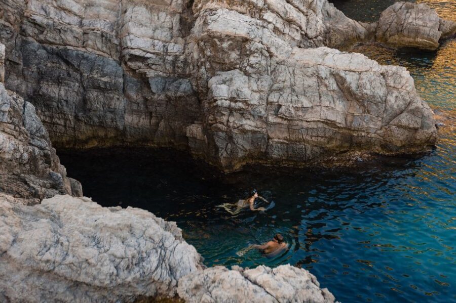 Dubrovnik: Blue Cave Tour with Panoramic Old Town View - Boat Comfort and Gear: What’s Included (and What Might Need a Plan B)