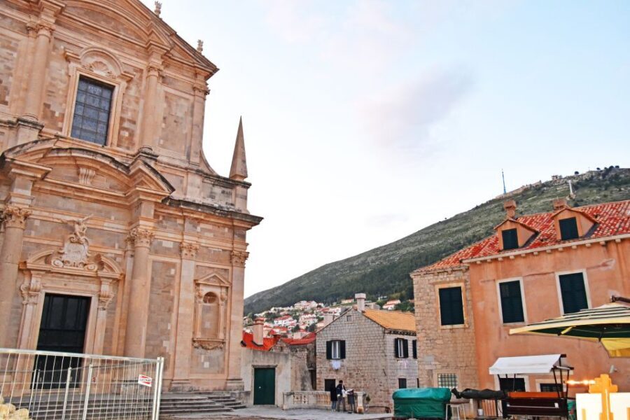 Dubrovnik By Night Walking Tour - Meeting at Pile Square: Get Oriented Before You Step In
