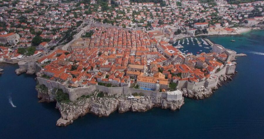 Dubrovnik: Early Bird Walking Tour - Ivan Gundulić and Ulica od Puča: Side Streets That Feel Like Real Life