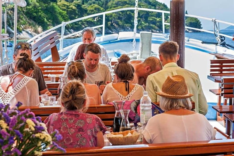 Dubrovnik: Elaphite Islands Cruise with Drinks/Lunch Options - The sailing segments: how the boat time becomes part of the experience