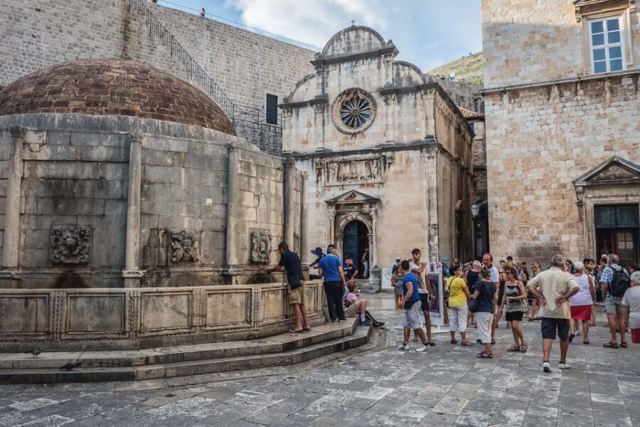 Dubrovnik: Game of Thrones Tour & Optional Lokrum Island - The Iron Throne replica: your official photo moment