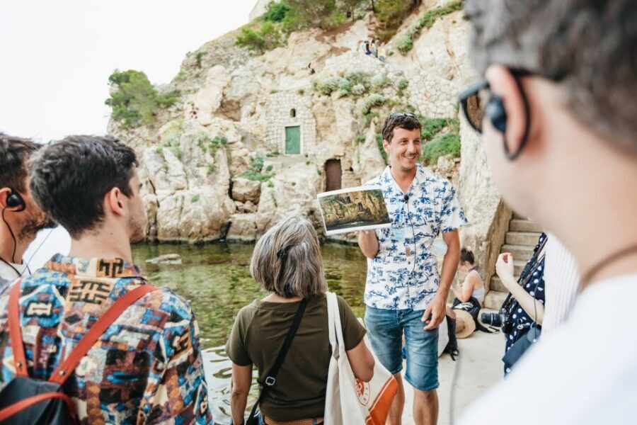 Dubrovnik: Game of Thrones Walking Tour - Boškovićeva ulica and the water taxi: switching from feet to flow
