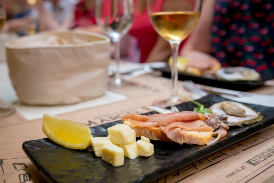 Dubrovnik Gastronomy: 3-Hour Food and Wine Tour - Wine Pairings: Local Glasses, Short Schedule, Big Flavor Impact