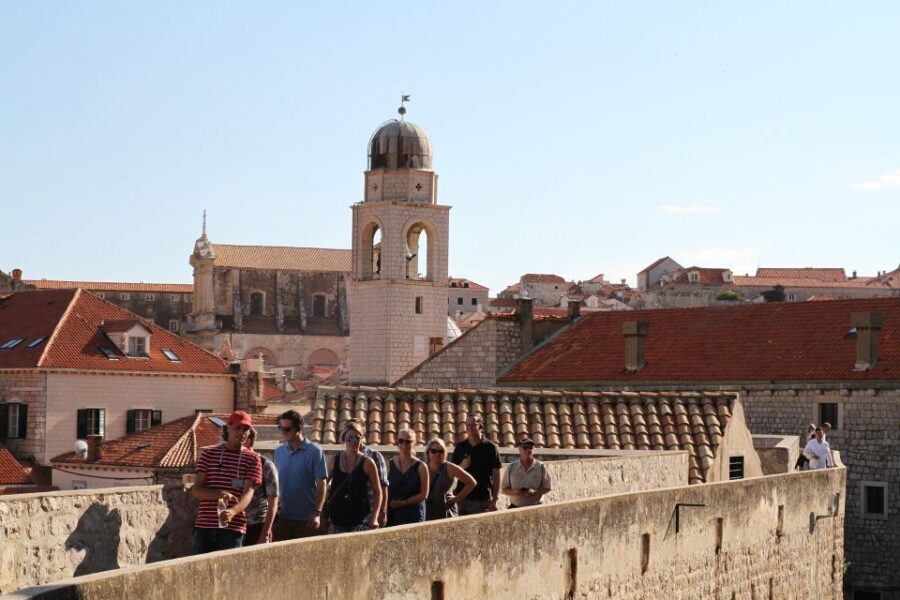 Dubrovnik: Old Town & City Walls Guided Tours Combo - The guides are the secret sauce: why these tours earn repeat praise