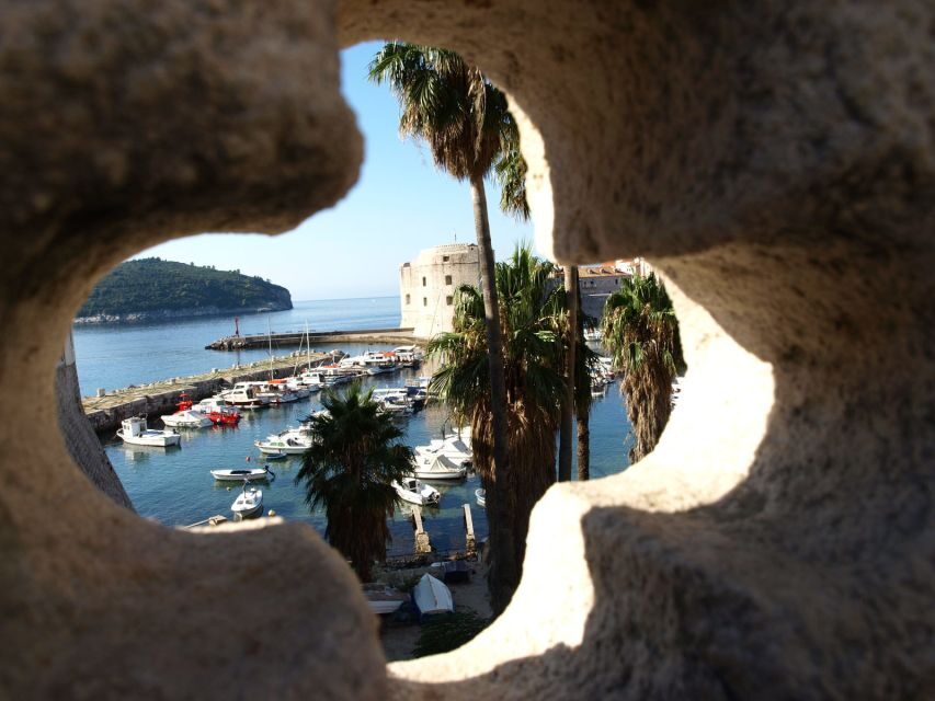 Dubrovnik: Old Town & City Walls Private Walking Tour - City Walls: 2 Kilometers of Views and Fortified Stories