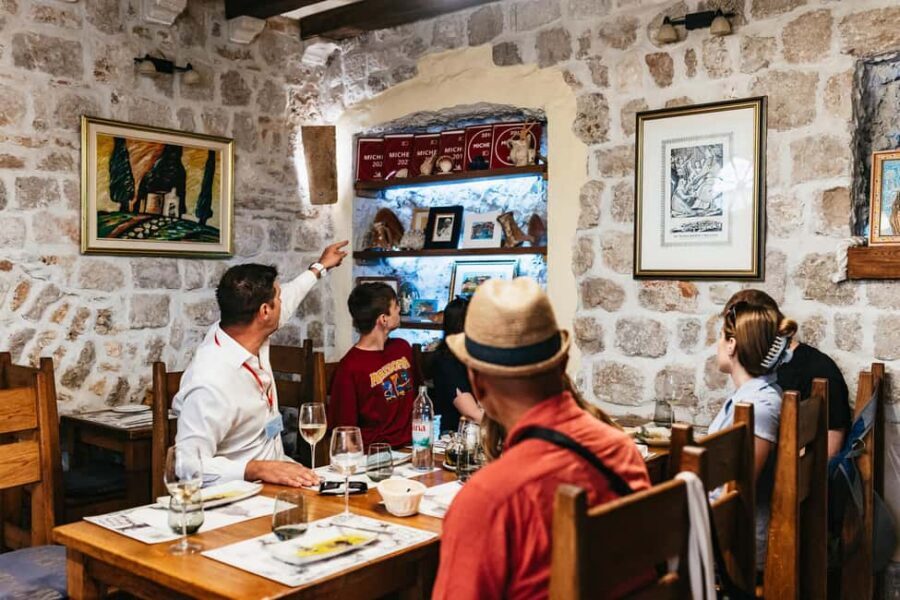 Dubrovnik: Old Town Food Tour - Landmarks and stories: how the guide connects food to Dubrovnik