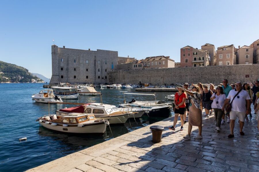 Dubrovnik: Old Town History Walking Tour - Pile Gate: how the walls shape the way you read the city