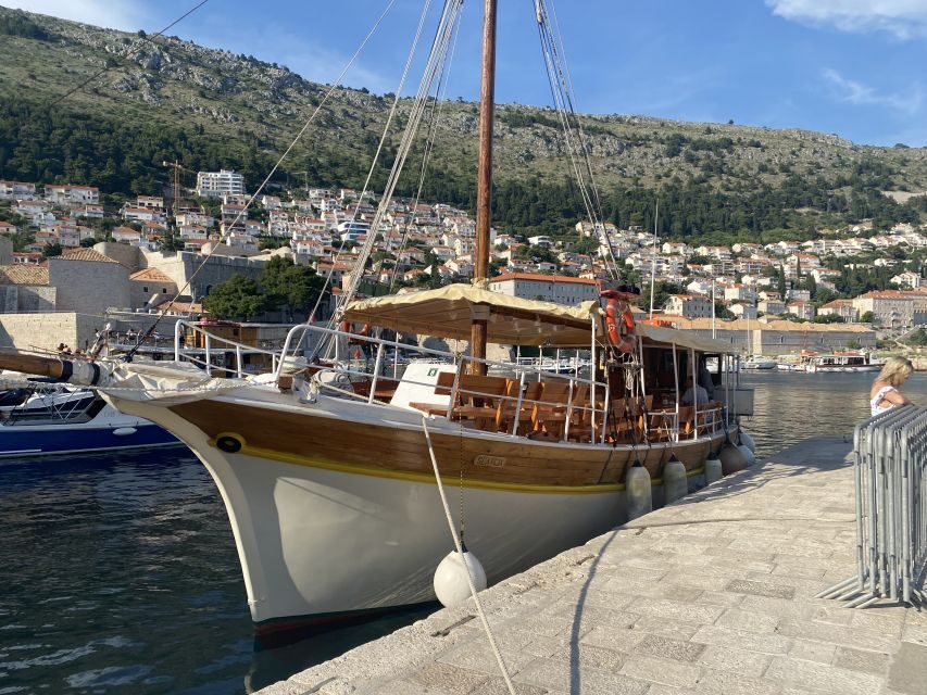 Dubrovnik: Panoramic Sunset Cocktail Cruise Around Old Town - Snacks, ice cream, and the small surprises that make it feel worth $69