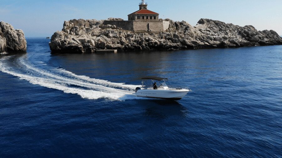 Dubrovnik: Private Boat Island Tour - Boat comfort and the little details that affect your day