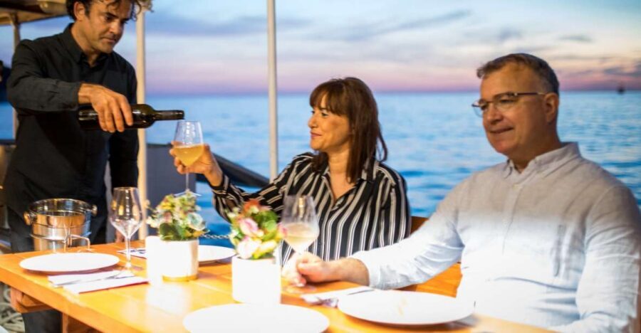 Dubrovnik: Sunset Dinner Cruise around the Old Town - The cruise route: Dubrovnik, Lokrum, and routes that adapt to the sea