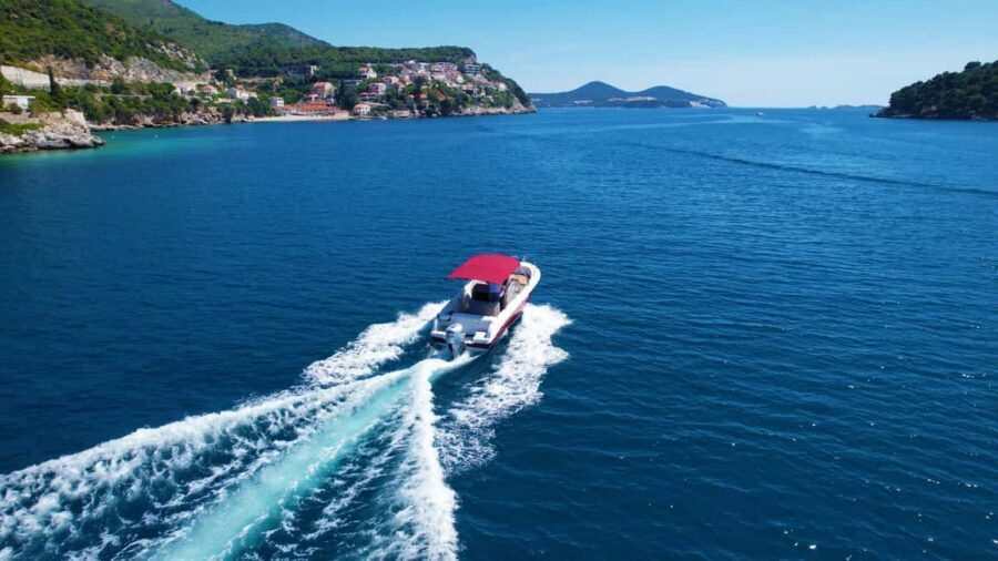 Dubrovnik:All inclusive Private Tour with Blue Cave Visit - Onboard comforts: drinks, Bluetooth music, and safety gear that matters
