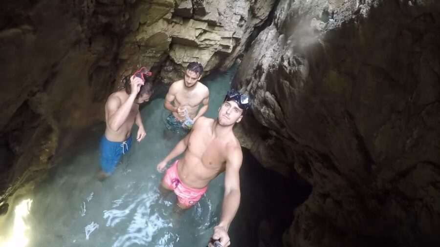 Dubrovnik:All inclusive Private Tour with Blue Cave Visit - Pickup and meeting at Lapadska obala: avoid the start-of-day scramble