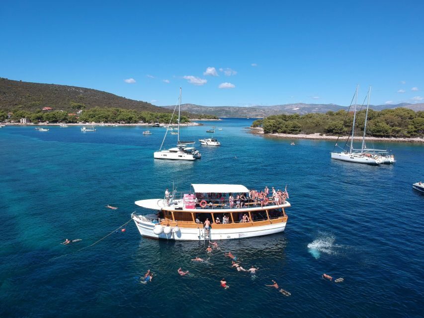 From Dubrovnik: Elaphite Islands Day Trip with Lunch - Koločep: a compact island walk with a medieval feel