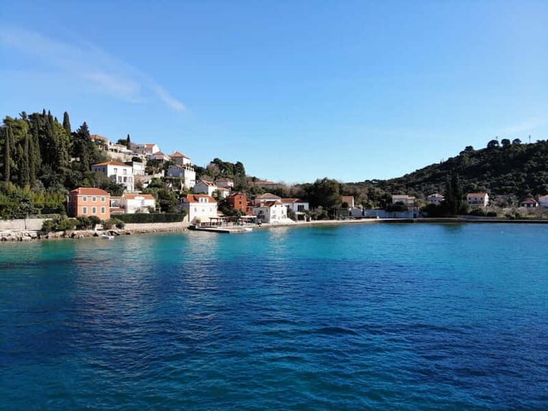 From Dubrovnik: Hop-On-Hop-Off Elaphiti Islands Boat Tour - Getting to Sunj Beach on Lopud (and why cash matters)