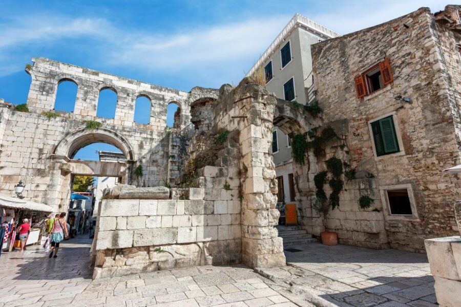 From Dubrovnik: Split Day Trip and City Tour with Transfers - Quick take: what makes this day trip work