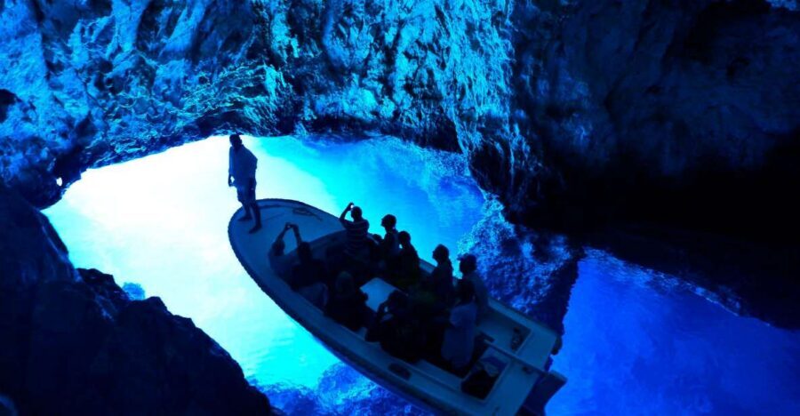 From Hvar: Blue and Green Cave Day Tour - From Hvar to the Open Sea: what the speedboat day feels like