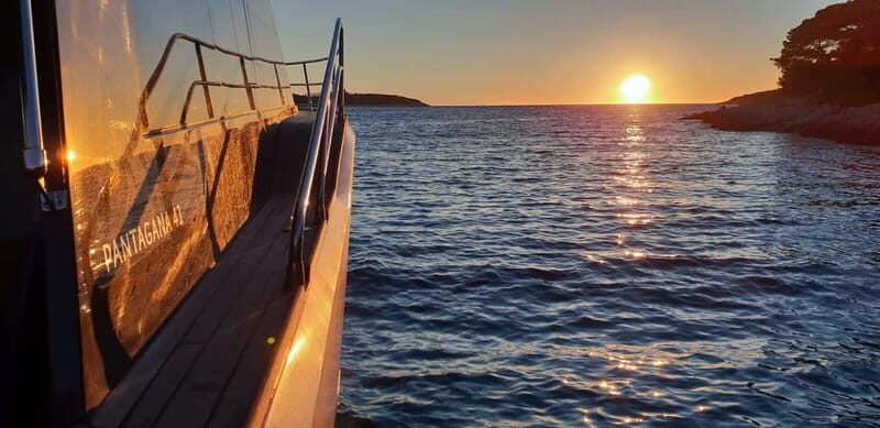From Hvar: Unforgetable Tour to the Island Vis and Blue Cave - Pritišćina and the Green Cave area: a mix of views and water time