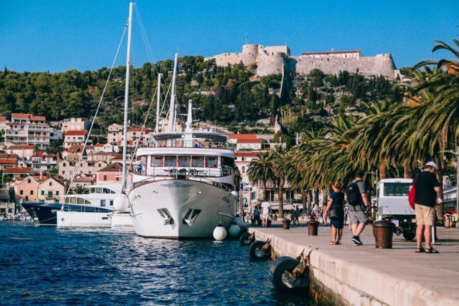 From Omis: Blue Cave & 5 Island Speedboat Tour - Vis Island stop: Stiniva Cove and quick coastal views