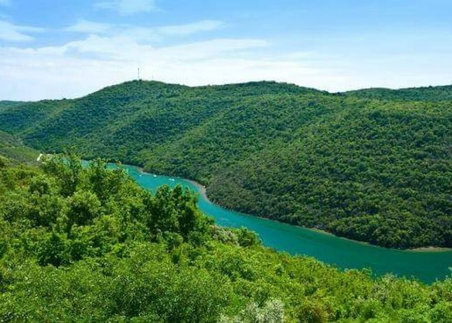 From Poreč: Lim Fjord, Rovinj, and Vrsar Boat Trip - Pirate cave photo stop: quick, fun, and very Istrian