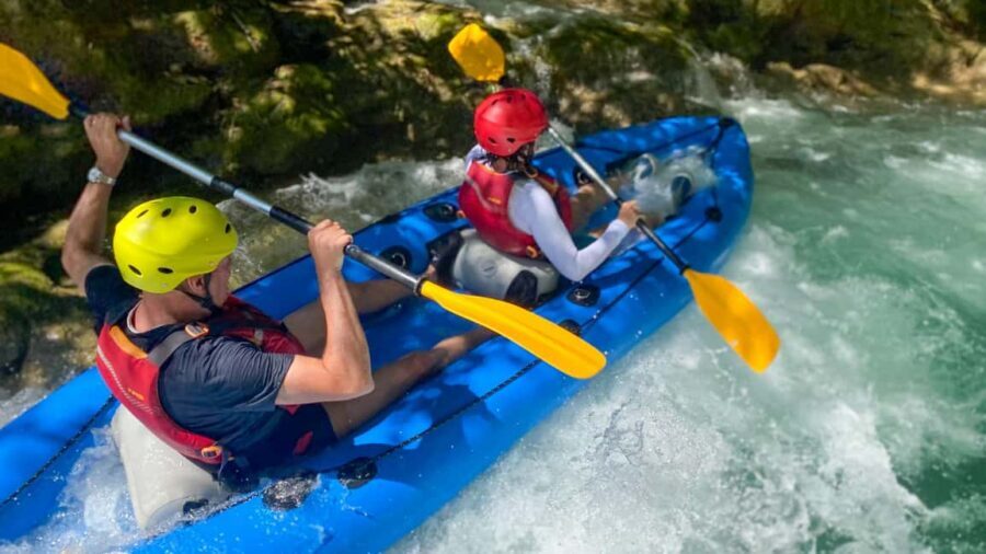 From Slunj: Mrežnica Canyon Kayaking Tour - Guides make the difference: humor, patience, and clear instruction