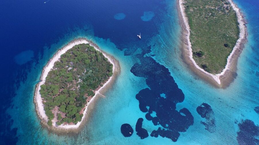 From Split: Blue Lagoon and Trogir Half-Day Speedboat Tour - Getting There: The Split Pickup at Obala Lazareta