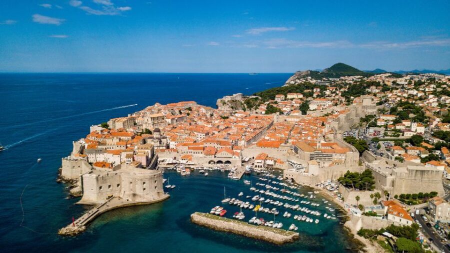 From Split: Dubrovnik Guided Day Trip - Dubrovnik on foot: Stradun, Orlando’s Column, and the main sights