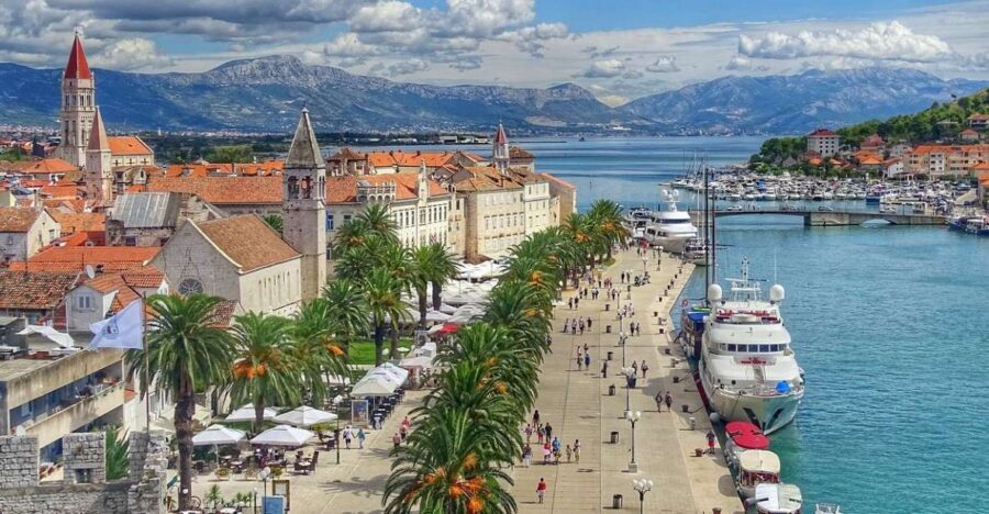 From Split: Half-Day Tour of Trogir Old Town in Small Group - The main square moment: cathedral, loggia, and art