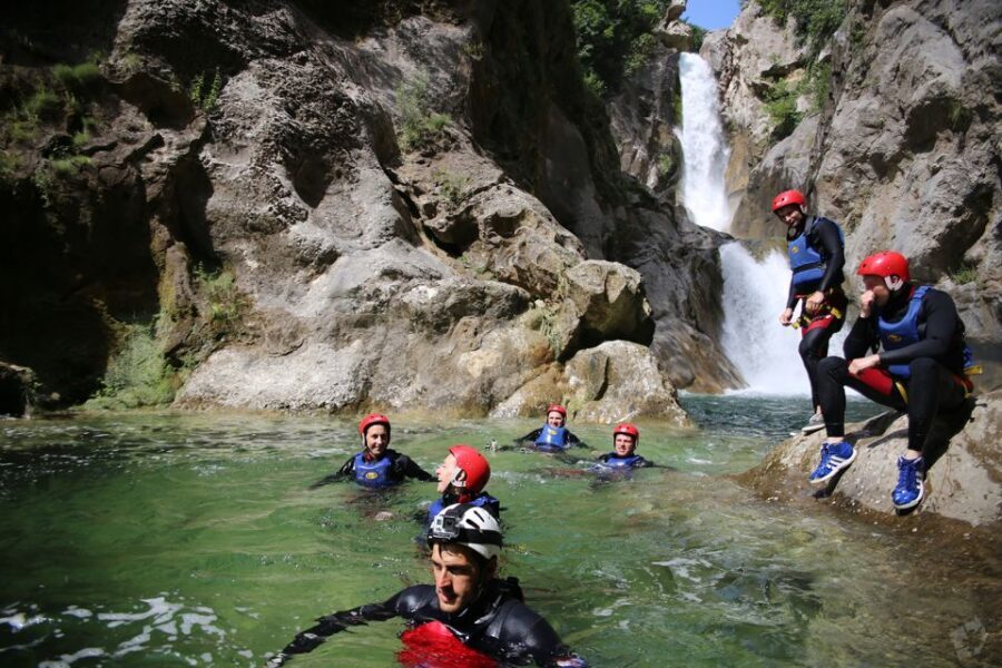 From Split or Zadvarje: Extreme Canyoning on Cetina River - What makes it extreme: abseils and optional cliff jumps