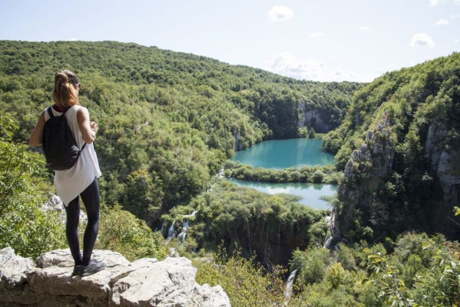From Split: Plitvice Lakes Fully-Guided Day Tour - What to Bring for Plitvice Trails (and the Weather Away from the Coast)