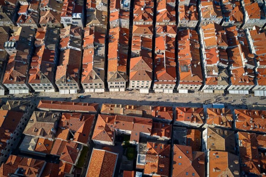 From Split & Trogir: Dubrovnik Guided Day Tour - Leaving Split (and Trogir) Early: The Ride That Sets the Tone