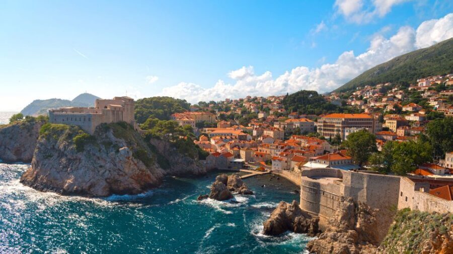 From Split & Trogir: Dubrovnik Guided Day Tour - 90 Minutes in Dubrovnik’s Old Town: Stradun to Rector’s Palace