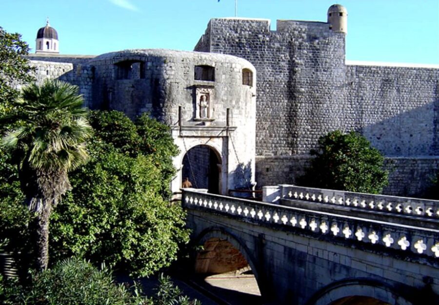 From Split/Trogir: Dubrovnik Guided Tour with a Stop in Ston - Rector’s Palace and the blend of styles that makes Dubrovnik feel layered