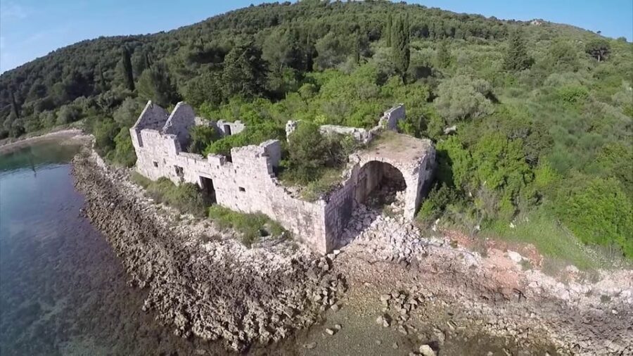 From Trogir: Guided Panoramic Boat Tour with Drinks - Kamerlengo Fortress views and Čiovo island panoramas that feel instantly worth it
