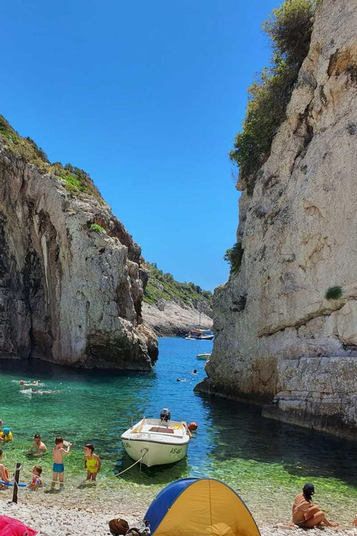 From Vis: Speedboat tour - Vis, Biševo & Blue Cave (shared) - Key things to know