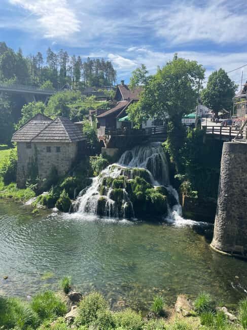 From Zagreb: Rastoke and Plitvice Guided Trip with Ticket - Why this Zagreb to Plitvice trip feels like good value