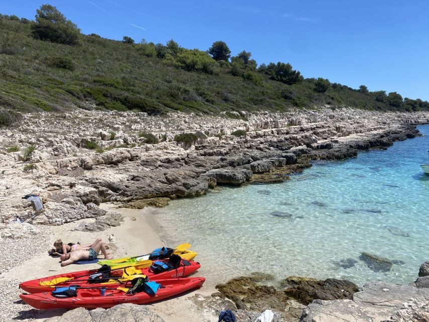 Hvar: Pakleni Islands Self-Guided Kayaking Tour - Self-Guided Route to Pakleni: How the Map Helps You Choose