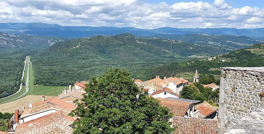 Istria: Guided Tour of Inner Istria with Food Tasting - Lunch Time: Plan for It to Be On Your Terms
