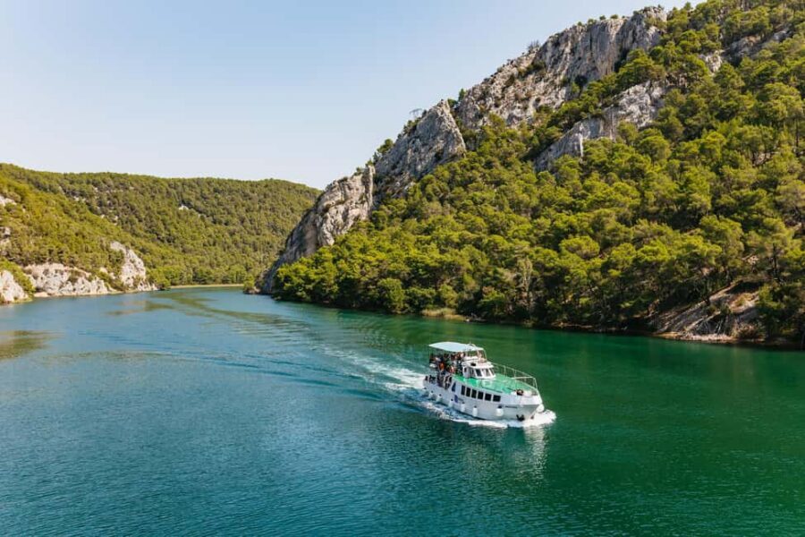 Krka National Park - All Sites - Entry ticket - Skradinski Buk’s 875 m trail: easy walking, changing scenes