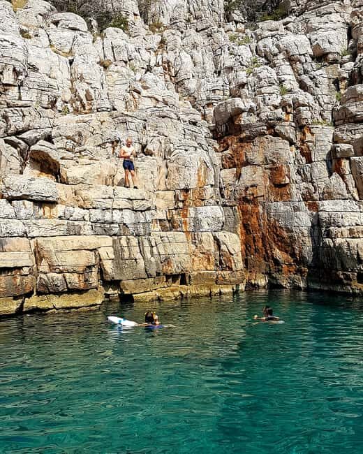 Makarska: 3 island, Cave, Cliffs, Jelsa, Lagoon, Golden Horn - Zečevo islet Blue Lagoon: swimming and a drink with “vacation energy”
