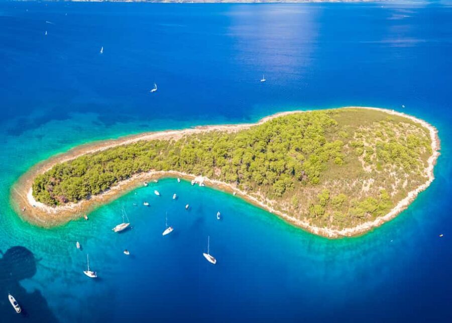 Makarska: 3 island, Cave, Cliffs, Jelsa, Lagoon, Golden Horn - Bol and the area around it: more swim time plus the town feel