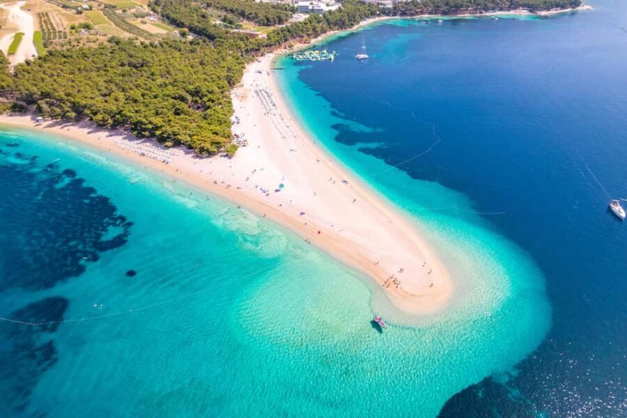 Makarska: 3-Island Speedboat Golden Horn & Blue Lagoon Tour - Starting at Palladium Rent a Boat and getting to Nugal Beach fast